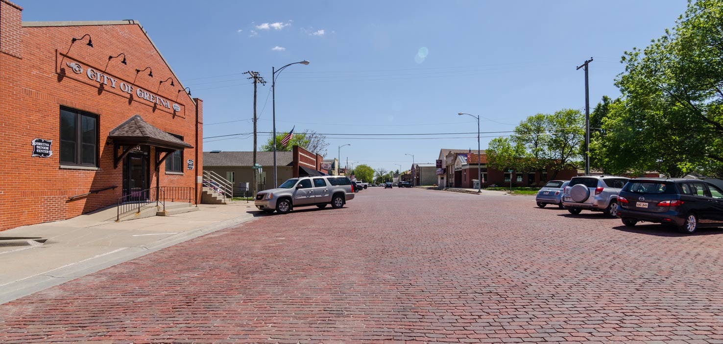 Dog Walkers in Gretna, NE Dog Walking Near You Wag!