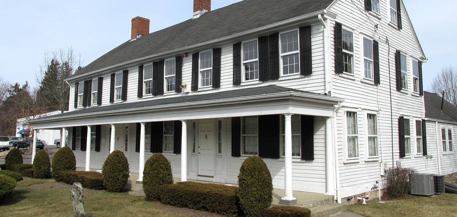 Dog Walkers in Johnston, RI Dog Walking Near You Wag!