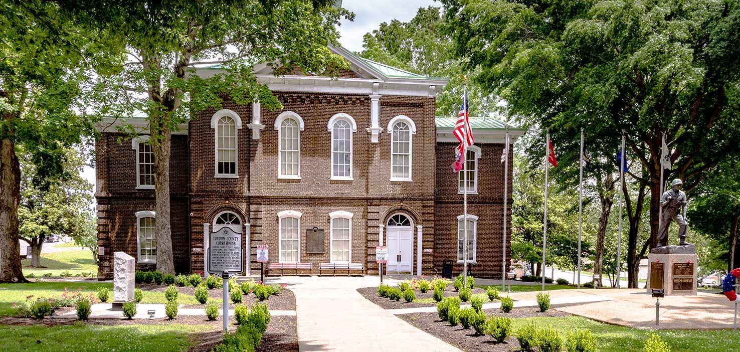 Dog Walkers in Loudon, TN Dog Walking Near You Wag!