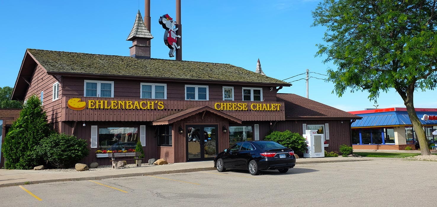 Dog Walkers in Deforest, WI Dog Walking Near You Wag!