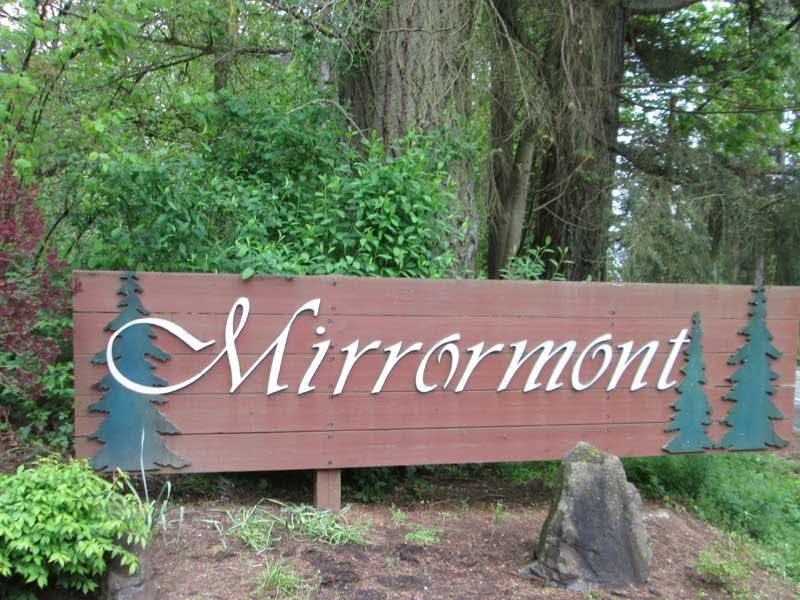 Mirrormont