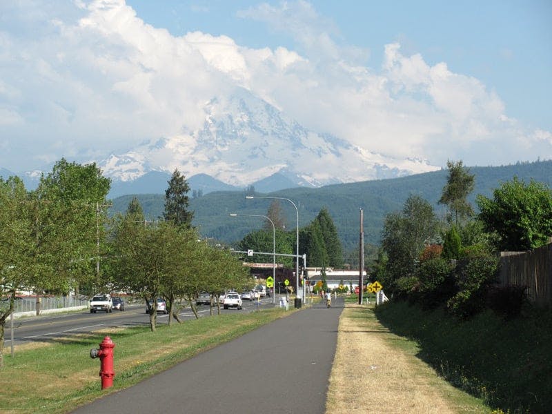 Pioneer Way E/ 134th Ave E